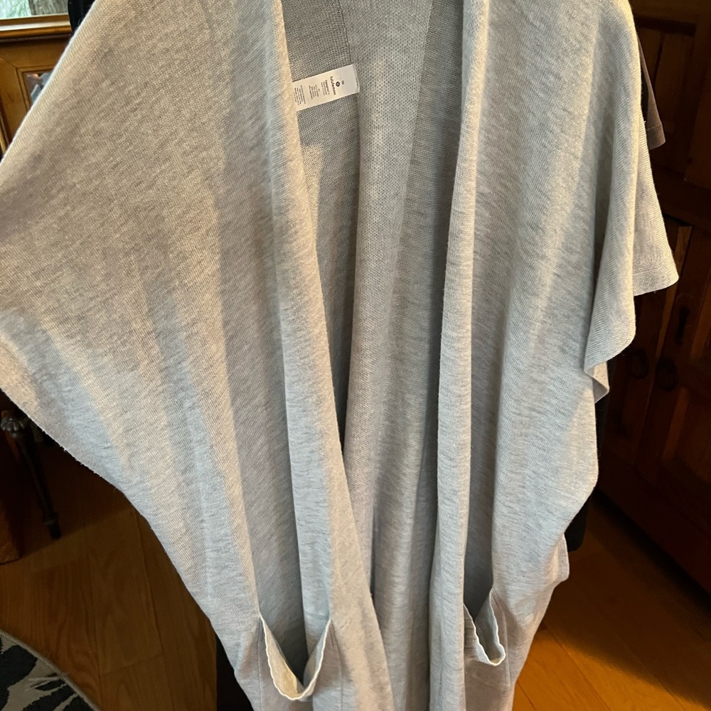 One Size maxi lululemon maxi cardi w pockets and button sides